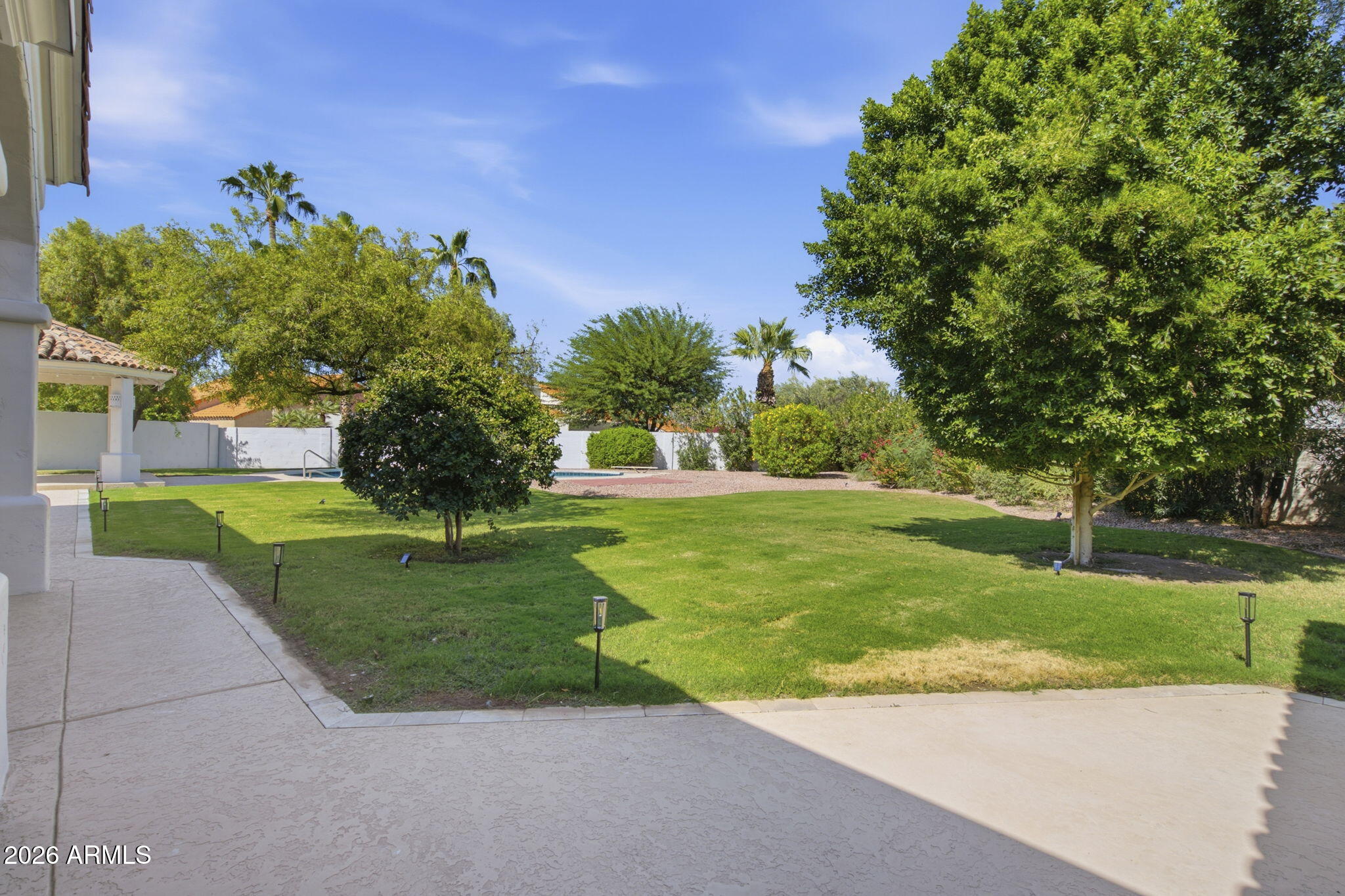 10130 E SAN SALVADOR Drive