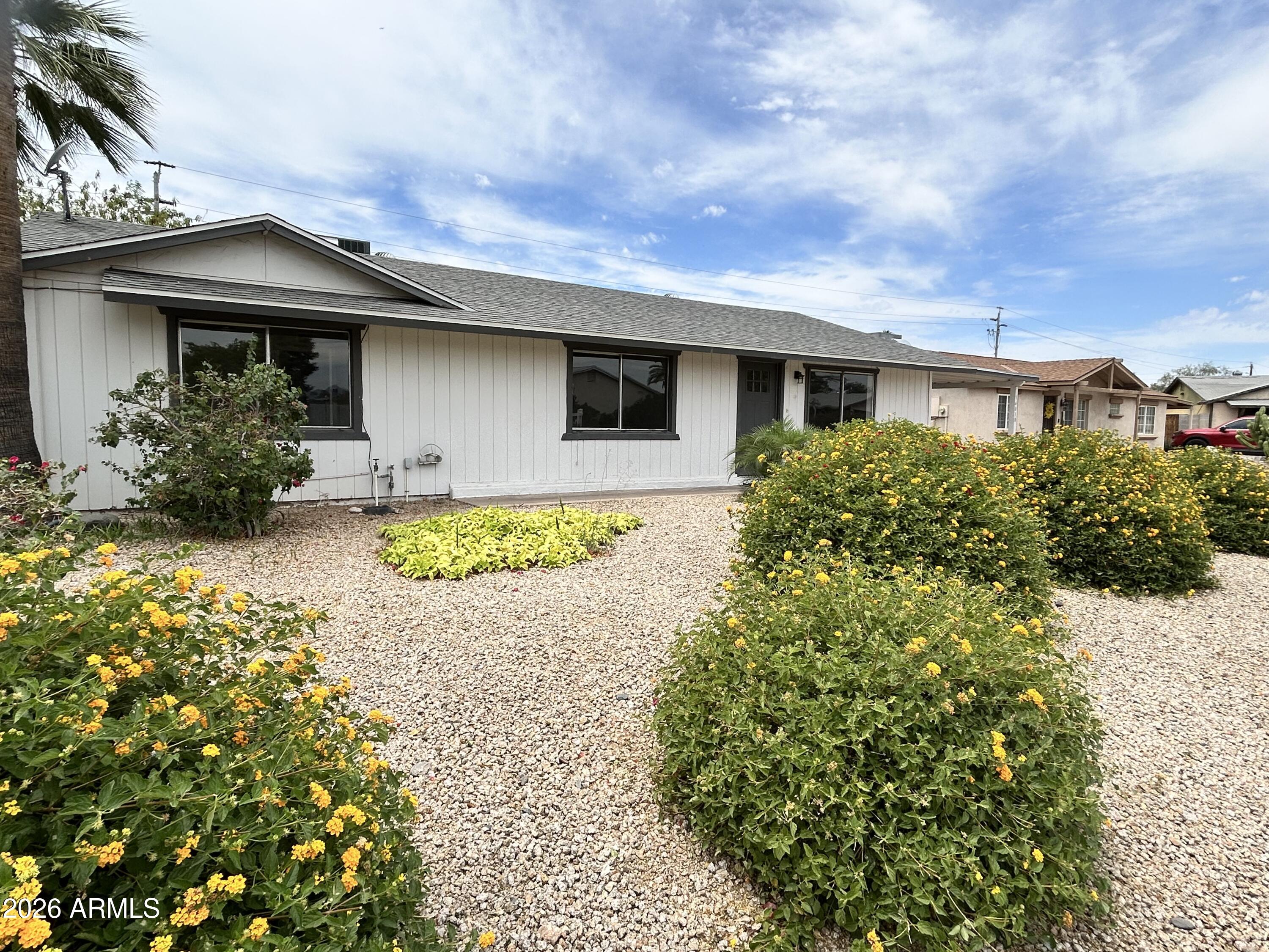 14010 N 40TH Place