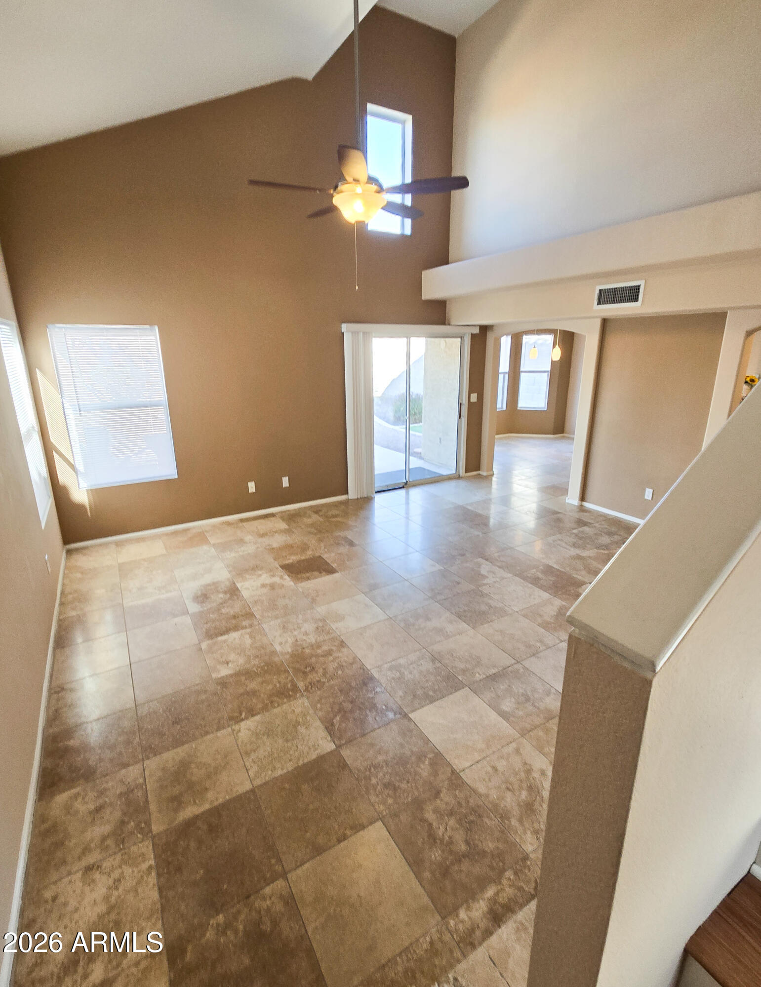 3032 E WAHALLA Lane E