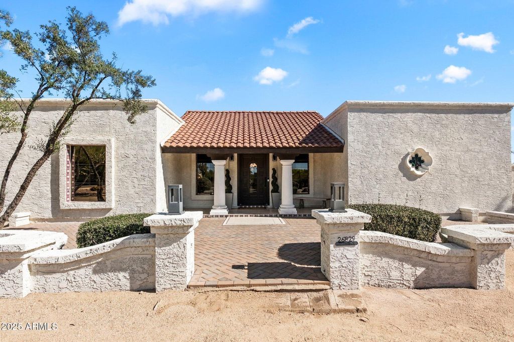 Photo of 26829 N 70th Place, Scottsdale, AZ 85266 (MLS # 6941121)