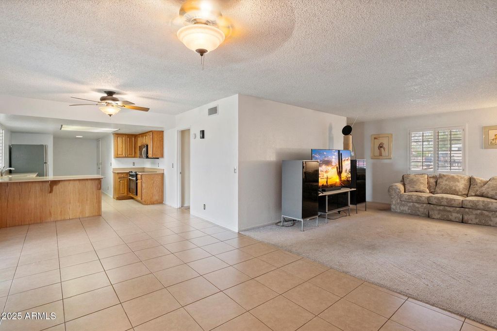 Photo of 4333 E Desert Cactus Street, Phoenix, AZ 85032 (MLS # 6974185)