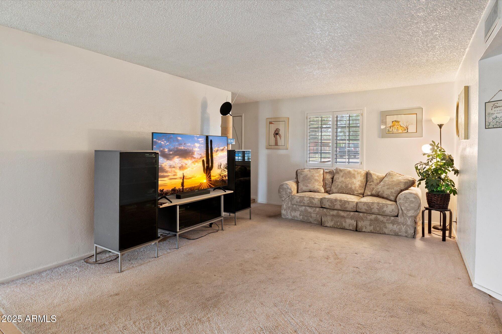 4333 E DESERT CACTUS Street