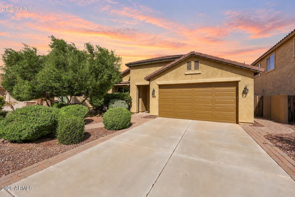 Photo of 180 W Wisteria Place, Chandler, AZ 85248 (MLS # 7091770)