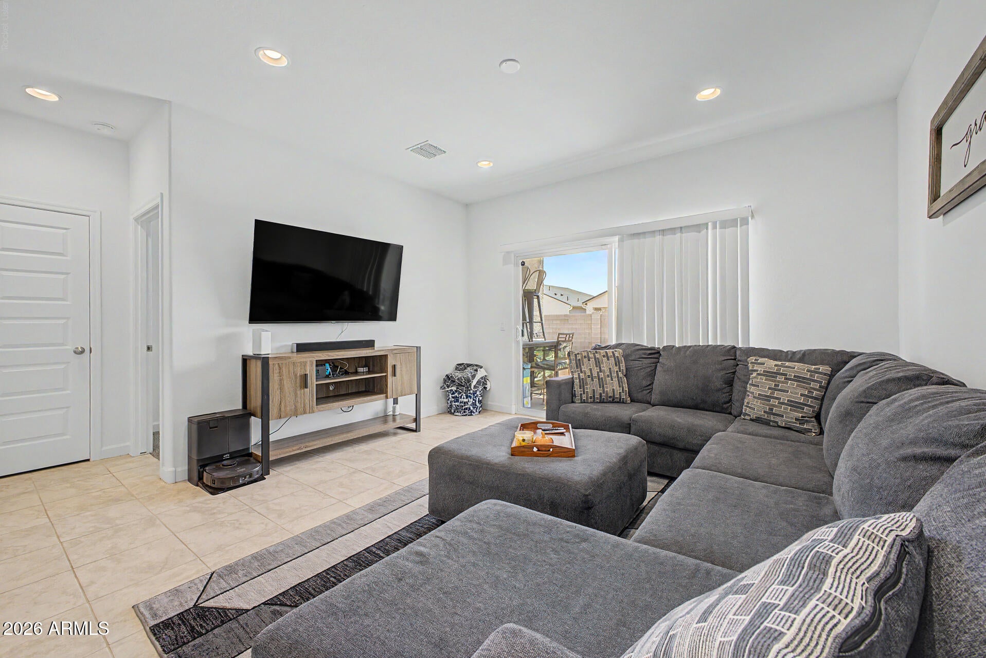 5557 E AXLE Lane