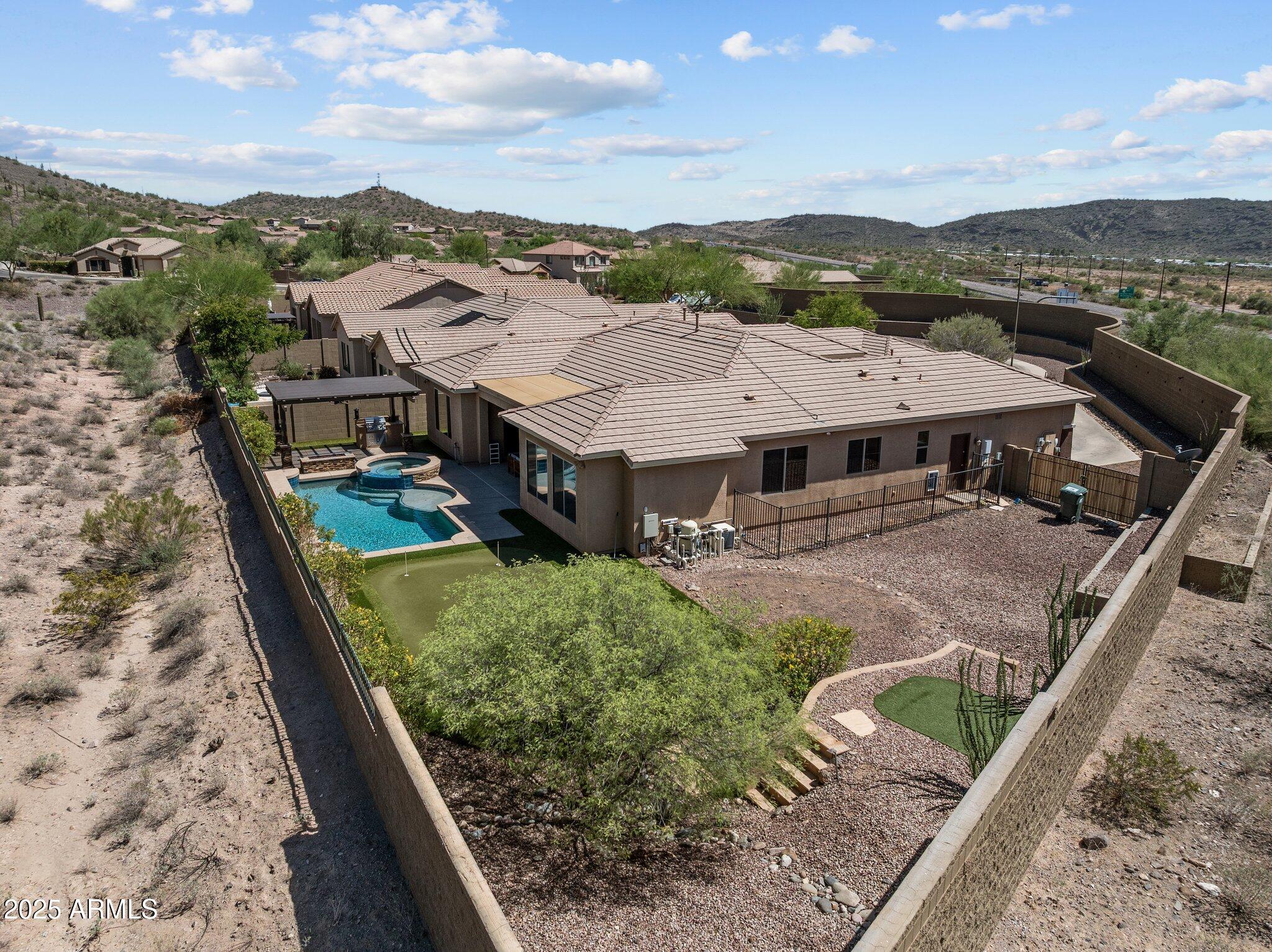 38631 N VISTA HILLS Court