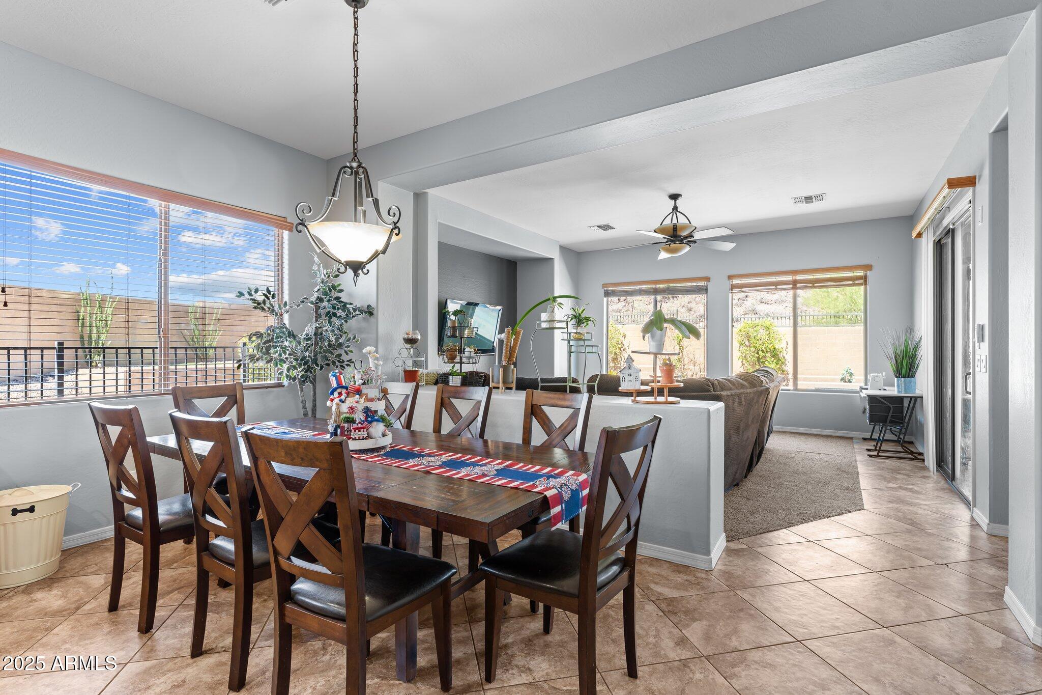 38631 N VISTA HILLS Court