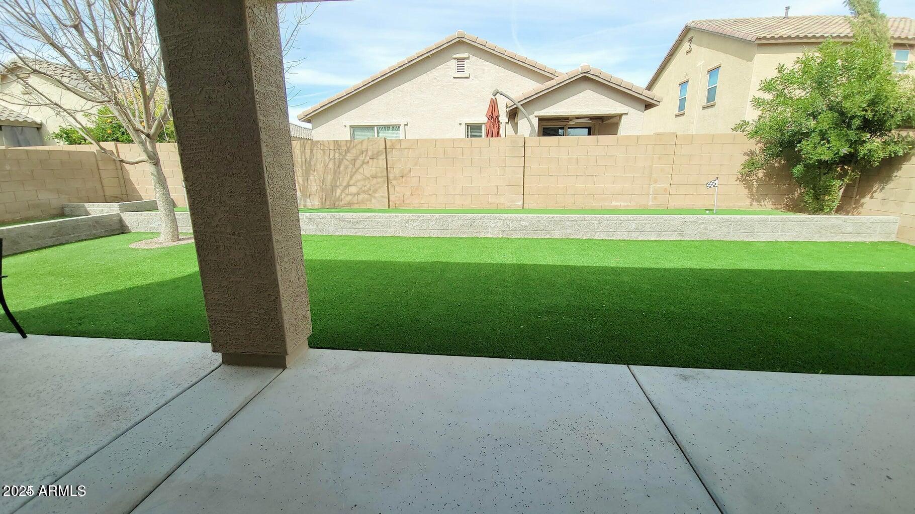 21144 E Creekside Drive