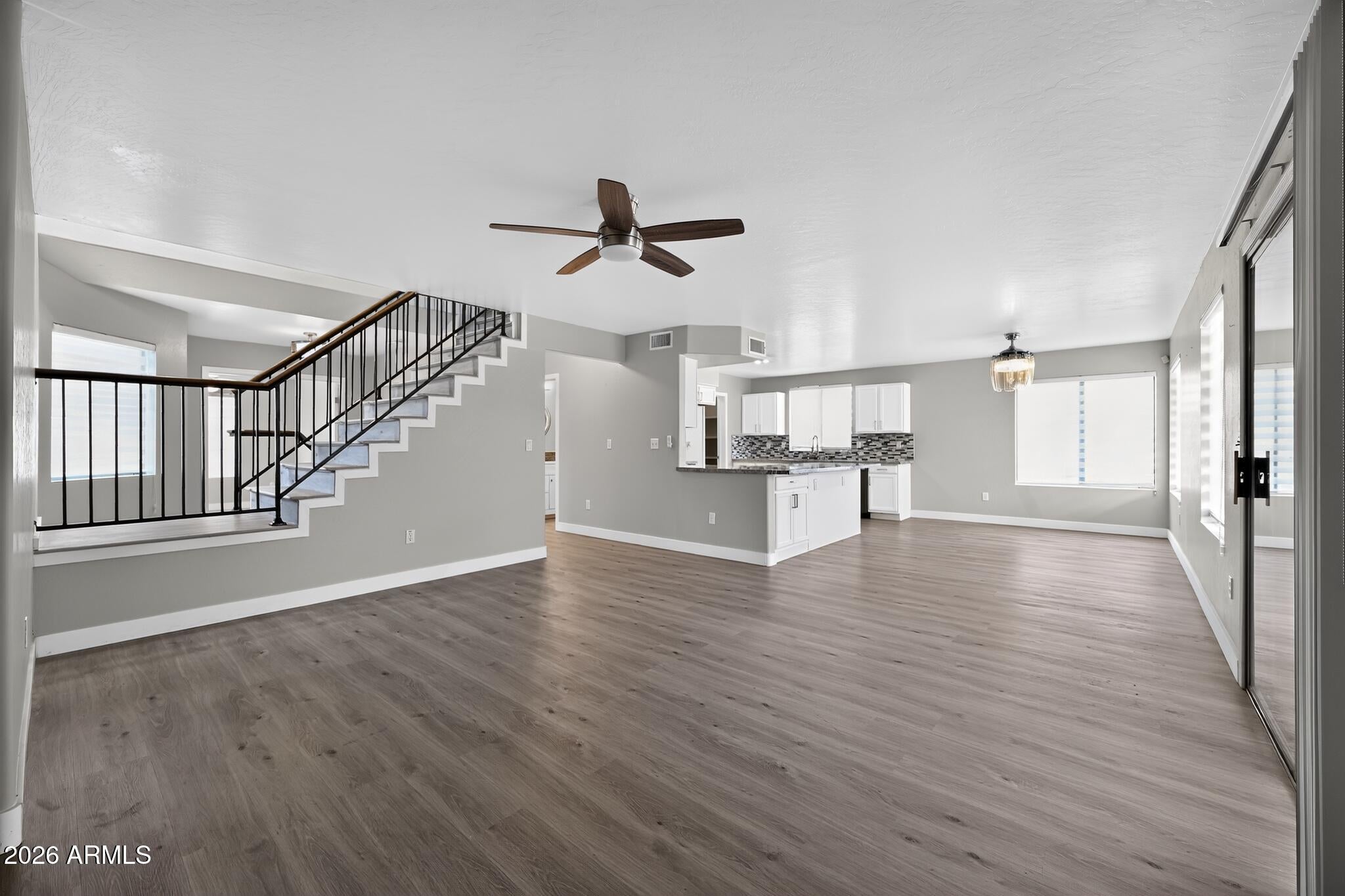 2020 E BEHREND Drive