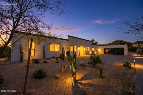 Photo of 6516 N 43rd Place, Paradise Valley, AZ 85253 (MLS # 7007051)