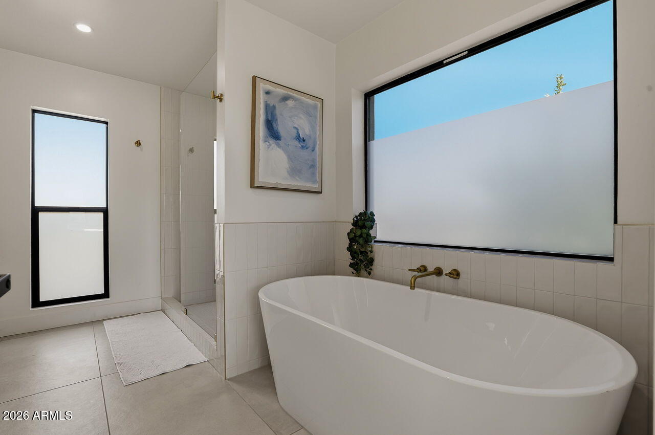 BRAECREST - Residential
