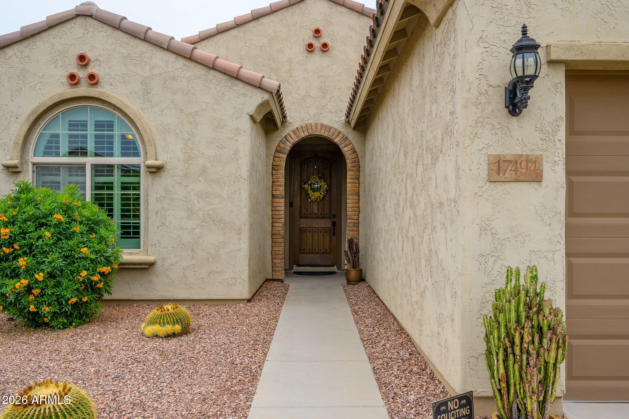 17494 W PINNACLE VISTA Drive