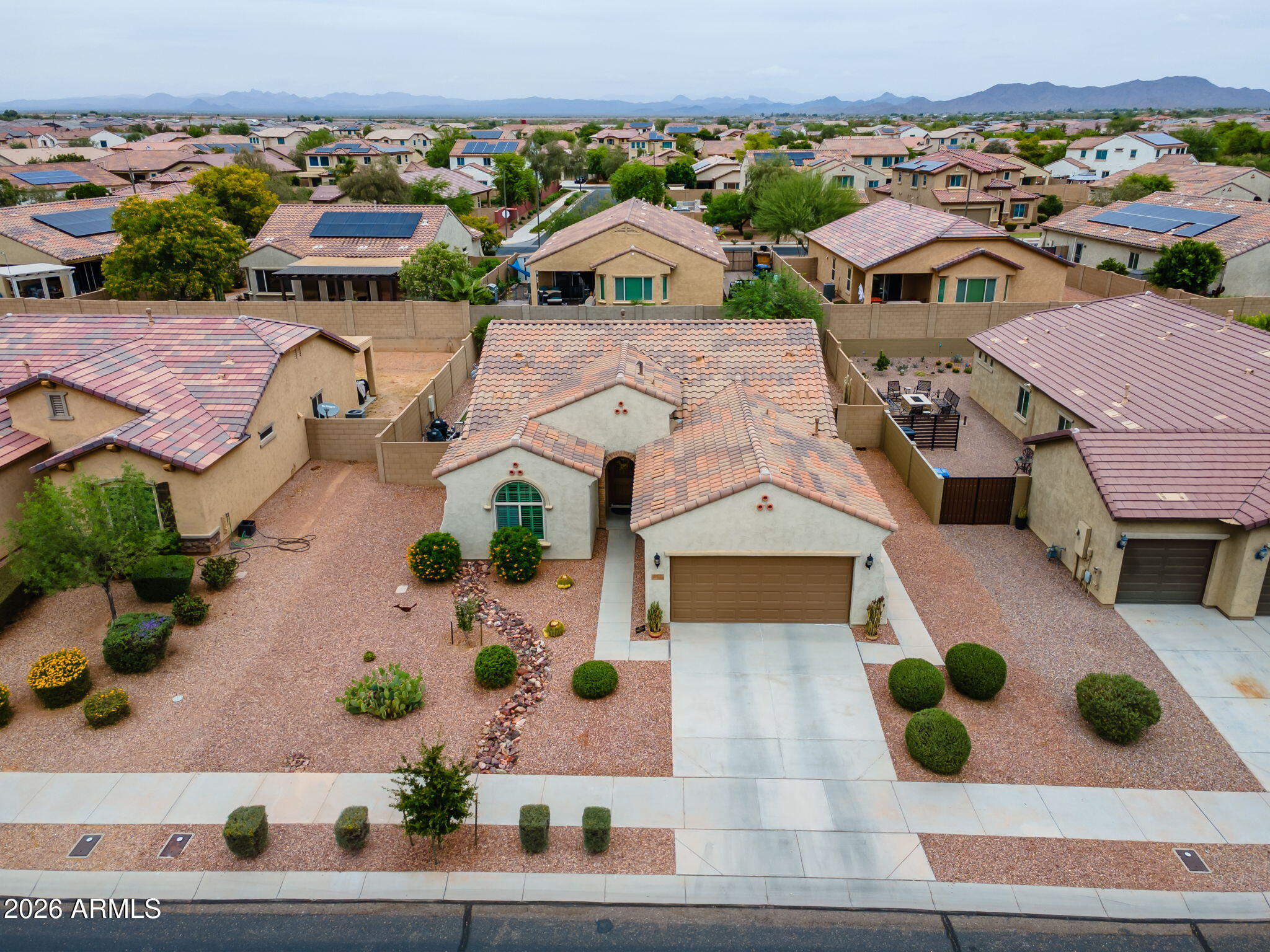 17494 W PINNACLE VISTA Drive