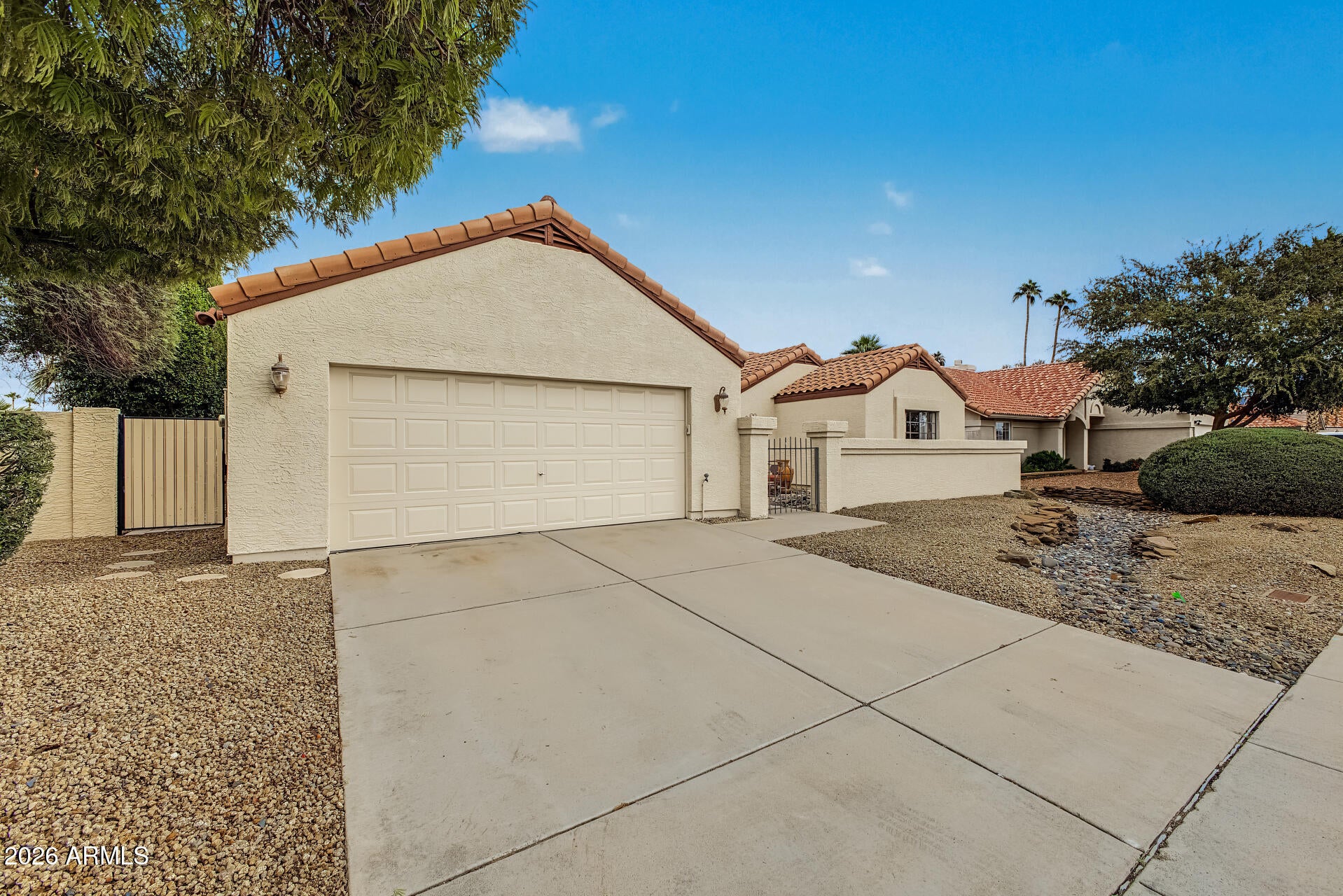 7528 W JULIE Drive