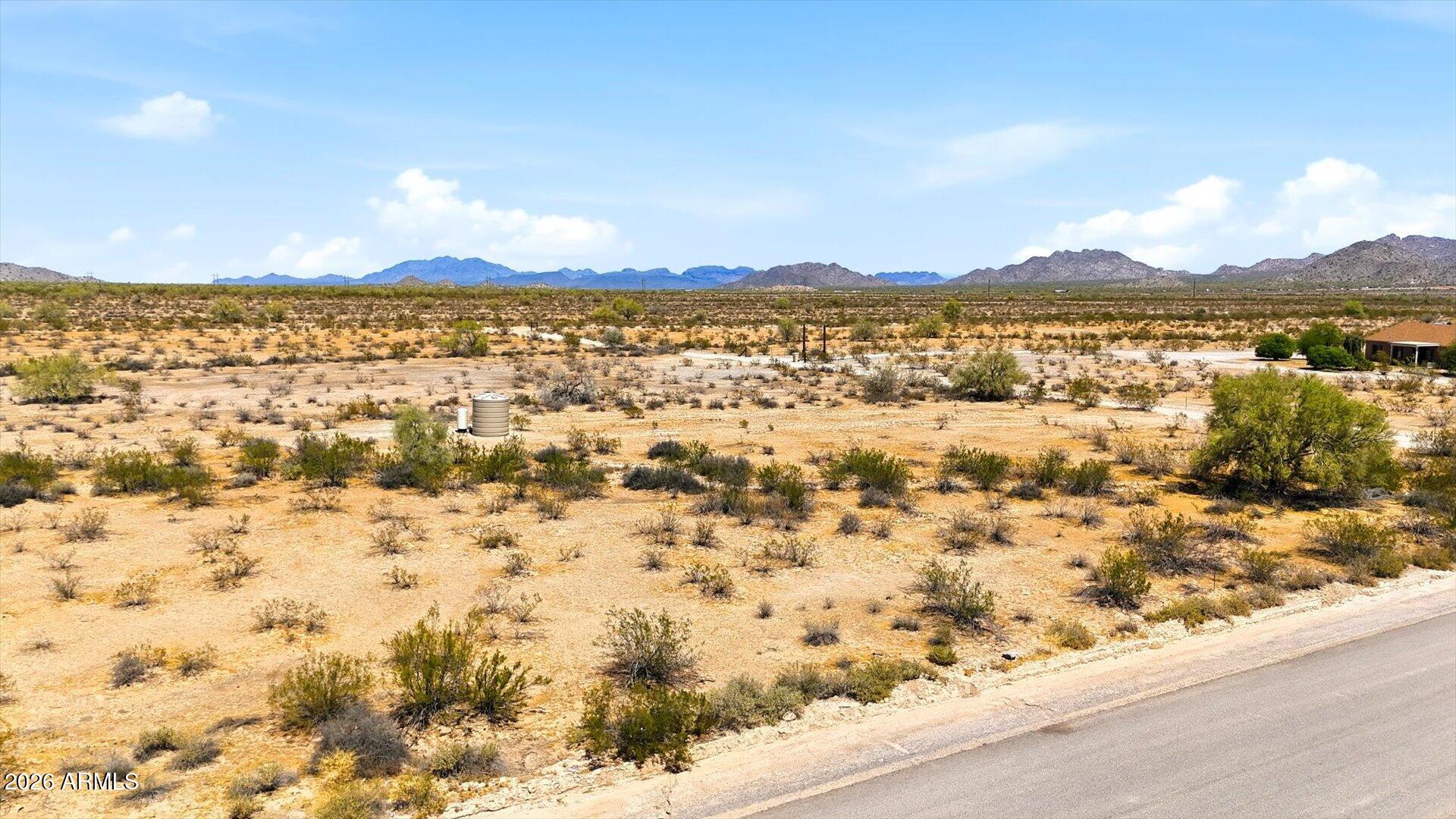 A PORTION OF THE NORTH HALF OF THE NORTHEAST QUART - Land