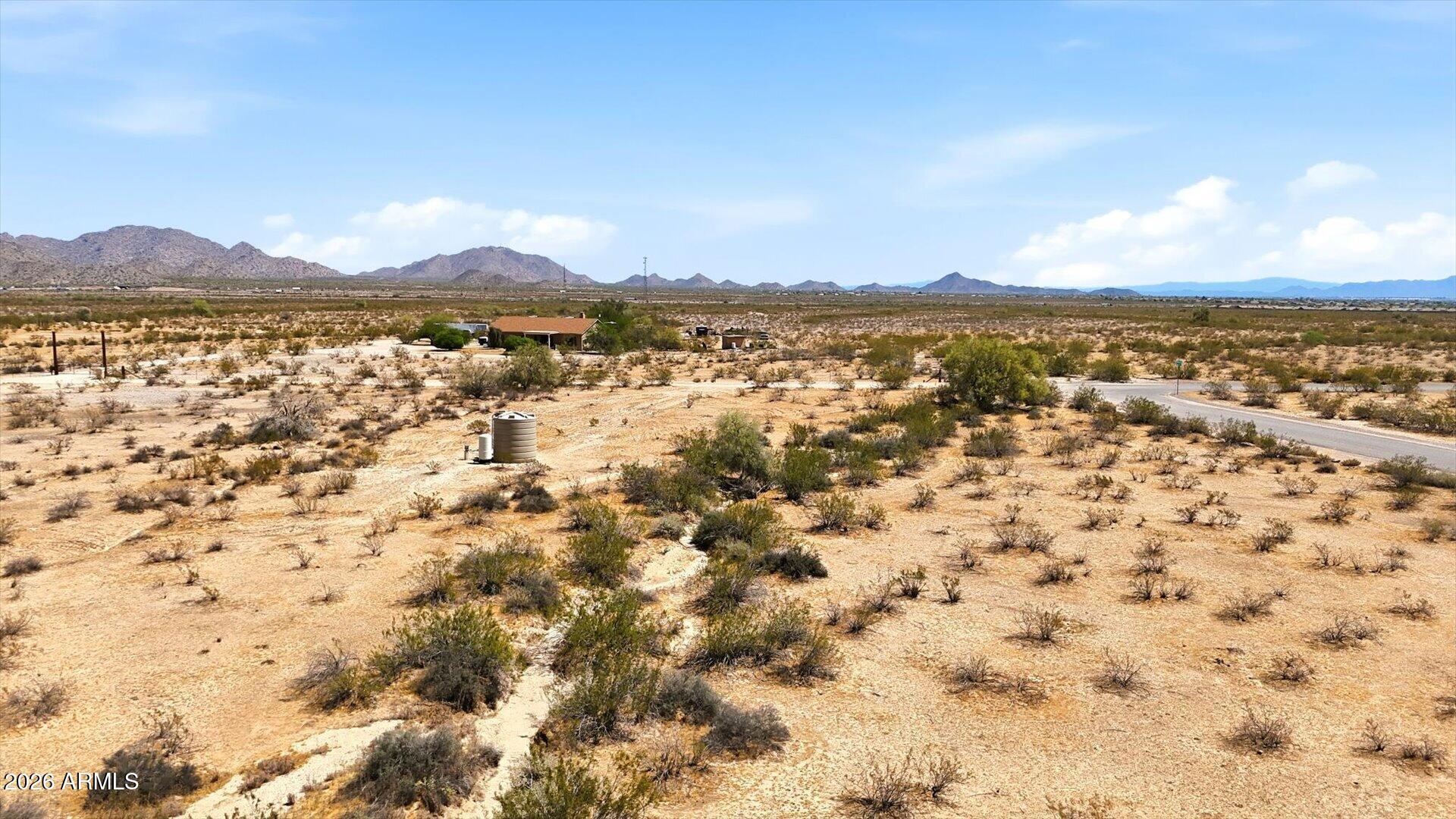A PORTION OF THE NORTH HALF OF THE NORTHEAST QUART - Land