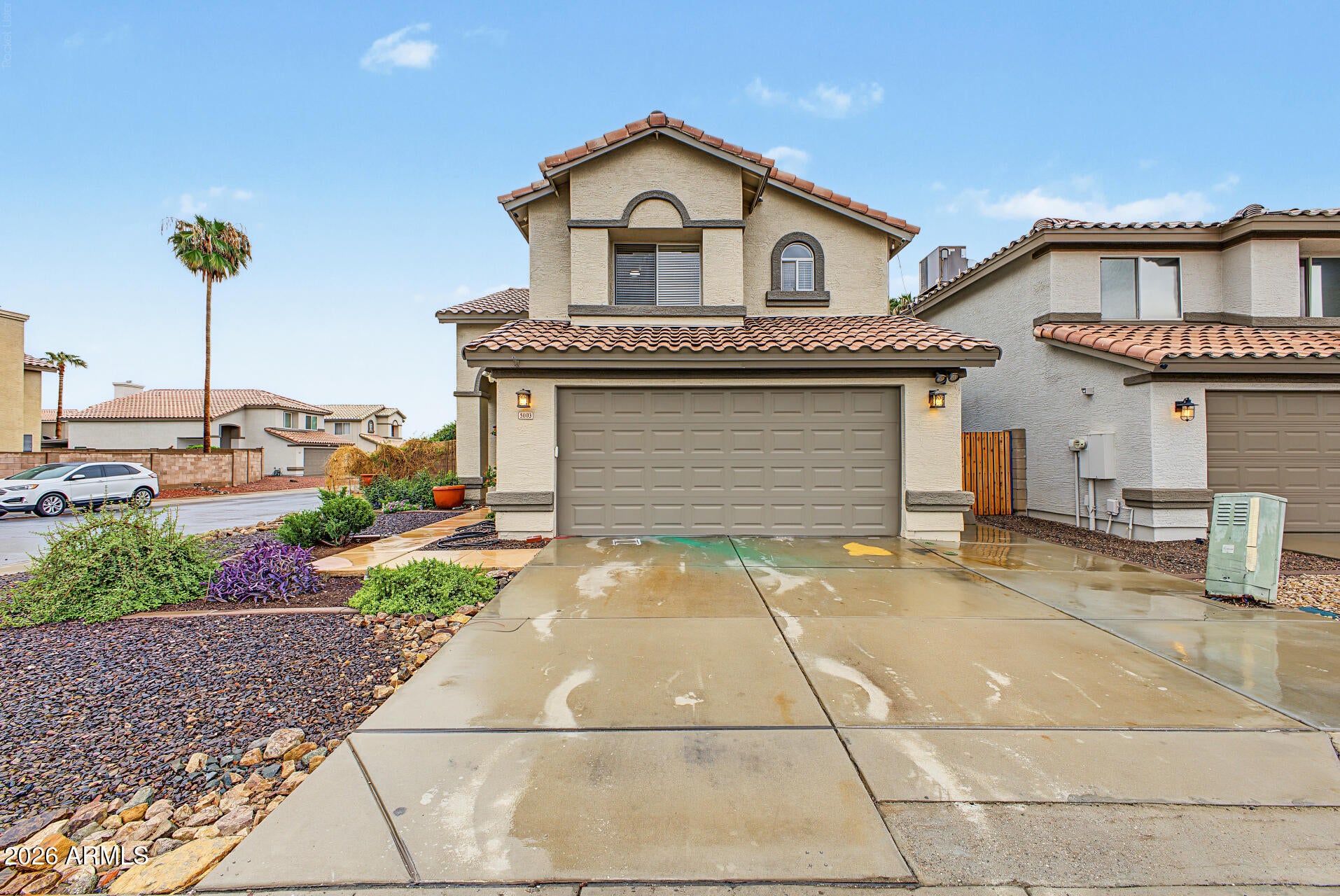 5003 W WIKIEUP Lane