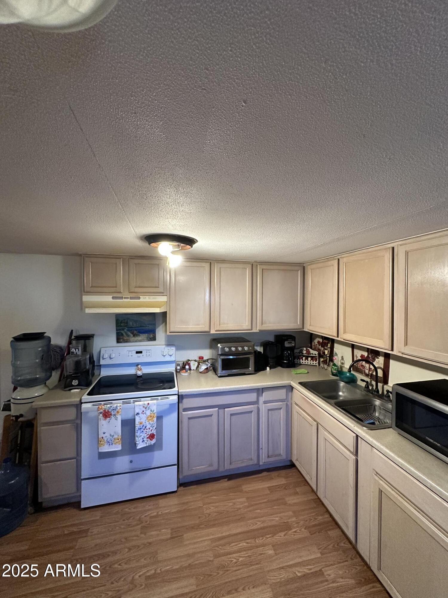 Desert Gem mobile homes - Residential