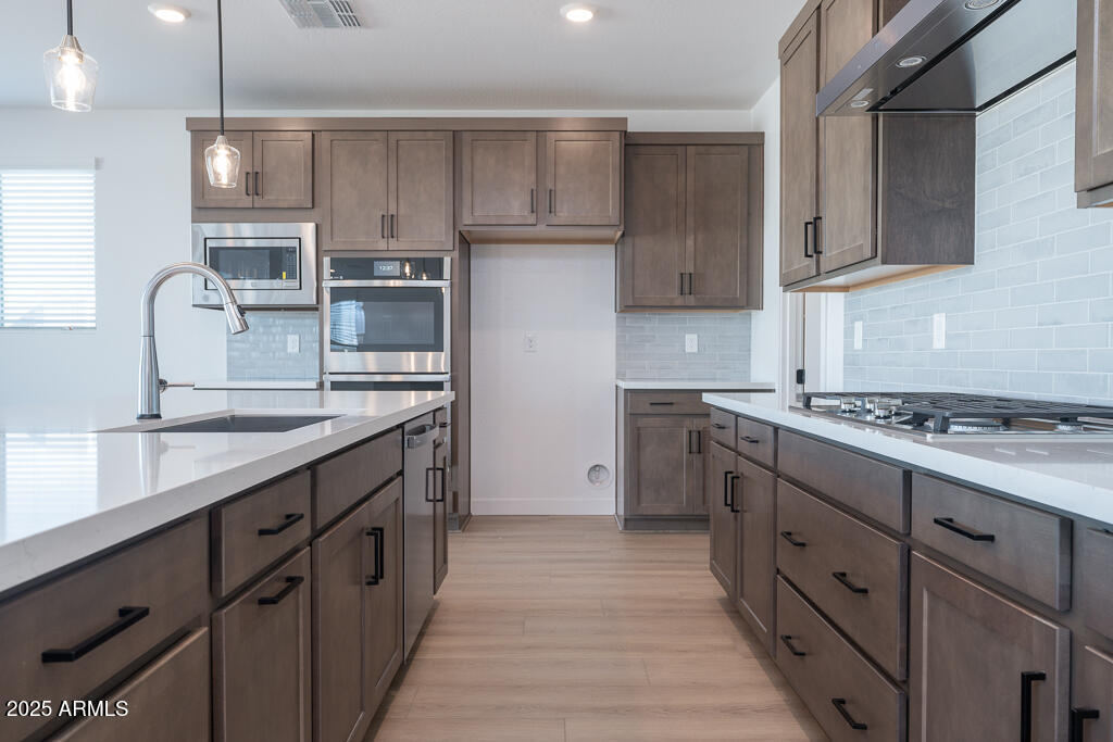 356 E La Estela Lane