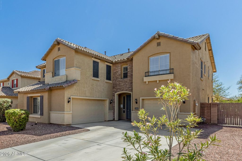 Photo of 11959 W Vernon Avenue, Avondale, AZ 85392 (MLS # 7005790)