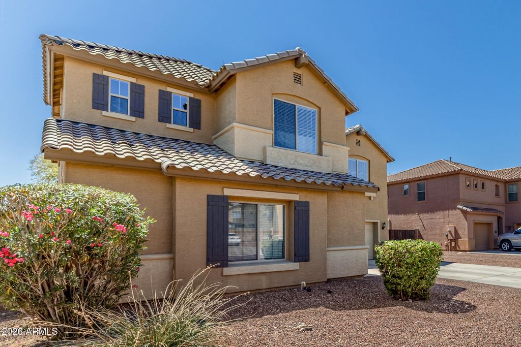 Photo of 11959 W Vernon Avenue, Avondale, AZ 85392 (MLS # 7005790)