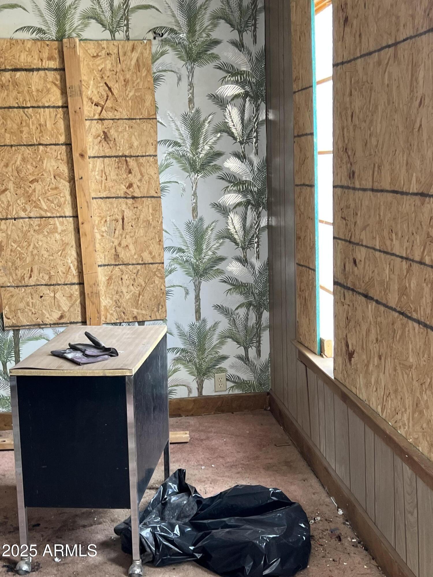 Superior, Arizona 85173, United States, 2 Bedrooms Bedrooms, ,1 BathroomBathrooms,Residential,Pending,91607