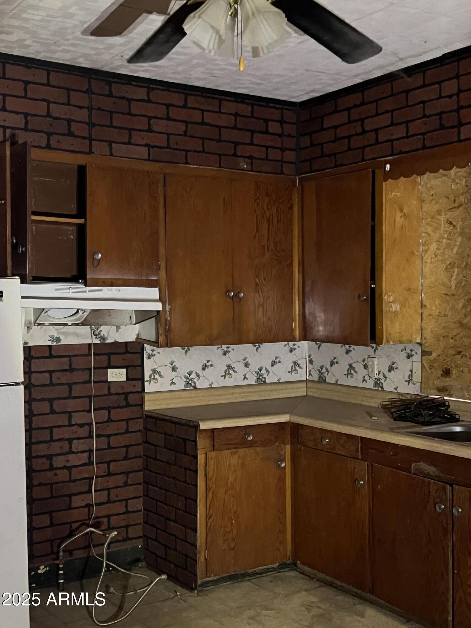 Superior, Arizona 85173, United States, 2 Bedrooms Bedrooms, ,1 BathroomBathrooms,Residential,Pending,91607