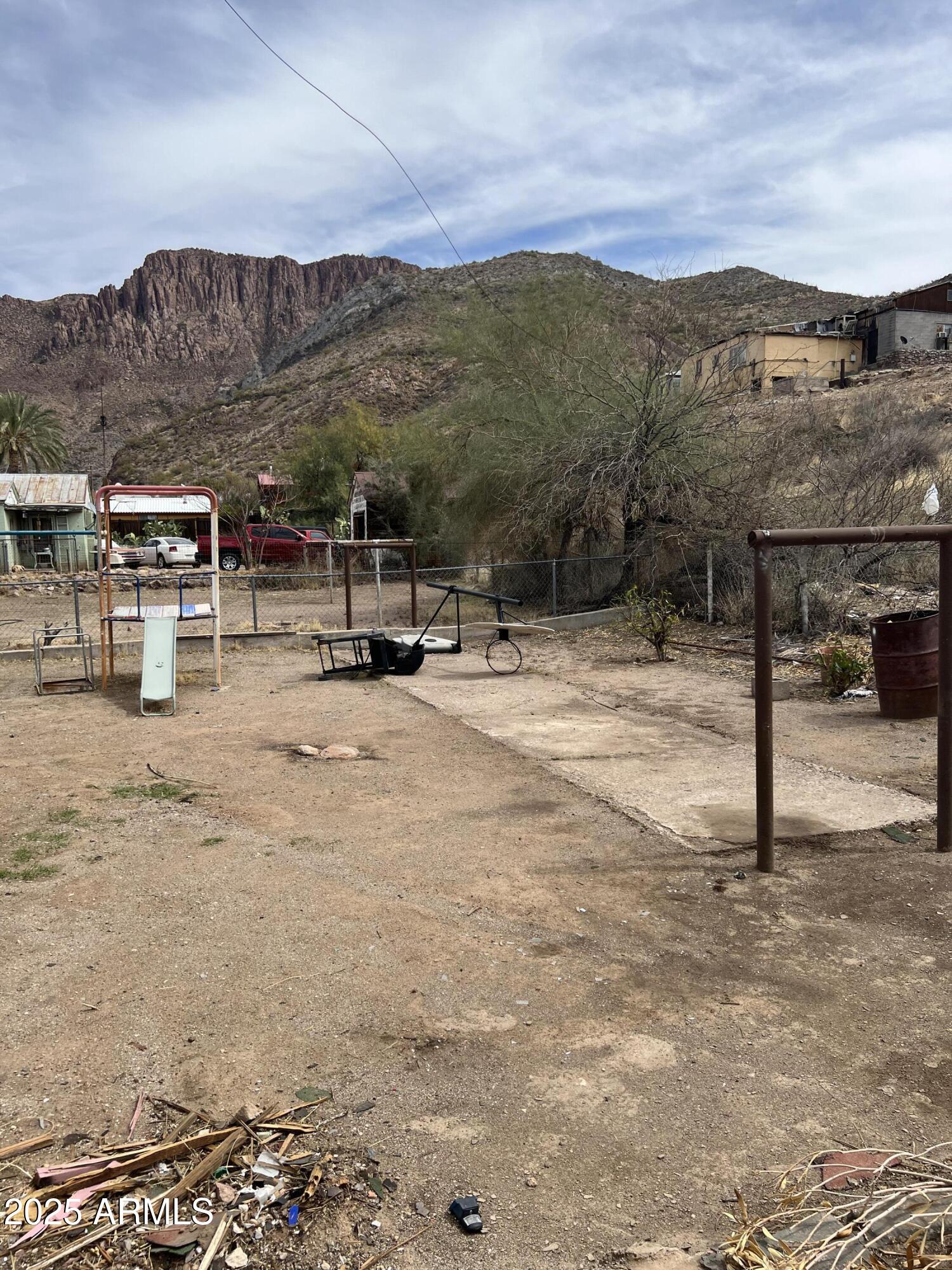 Superior, Arizona 85173, United States, 2 Bedrooms Bedrooms, ,1 BathroomBathrooms,Residential,Pending,91607