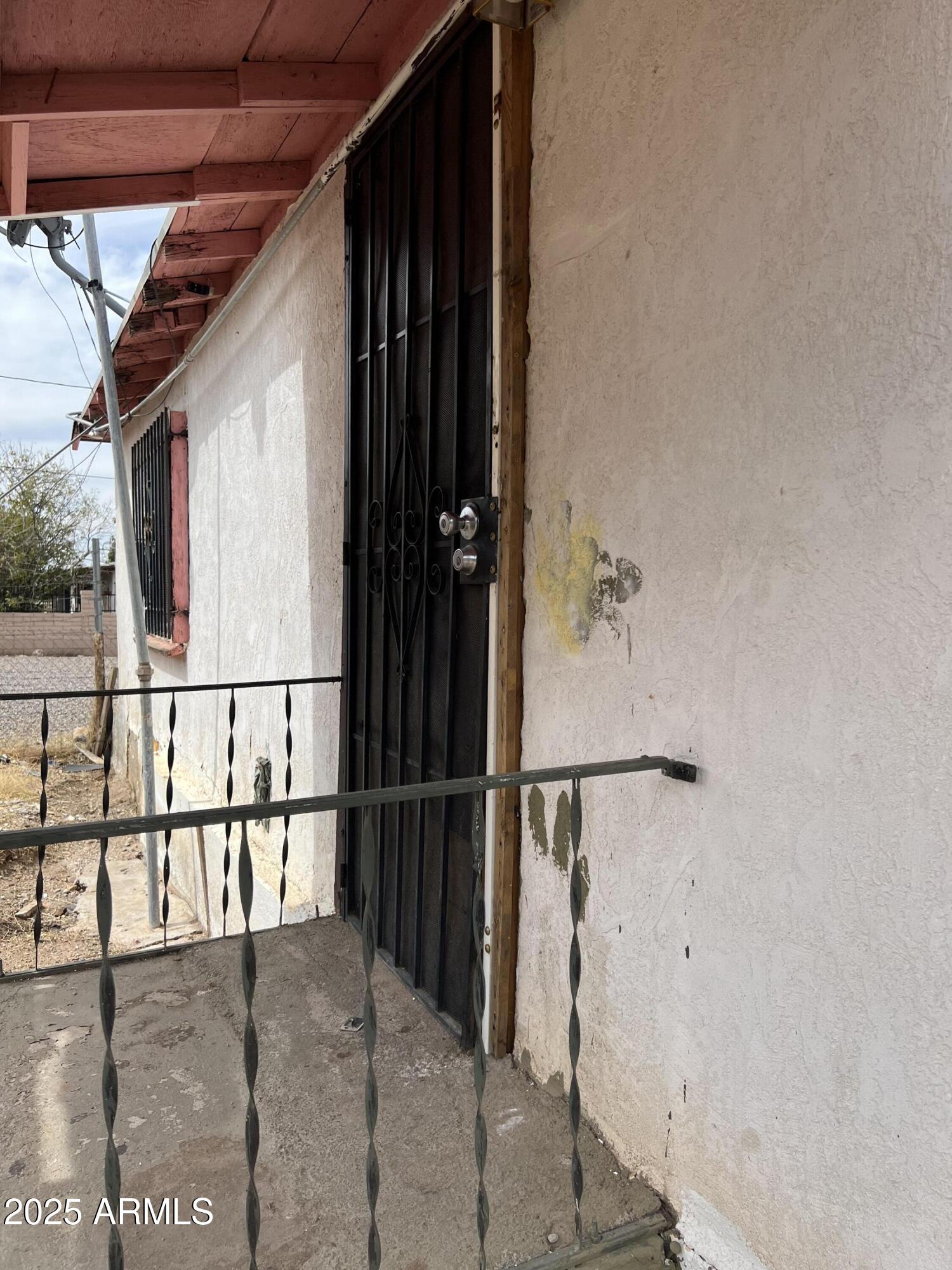 Superior, Arizona 85173, United States, 2 Bedrooms Bedrooms, ,1 BathroomBathrooms,Residential,Pending,91607