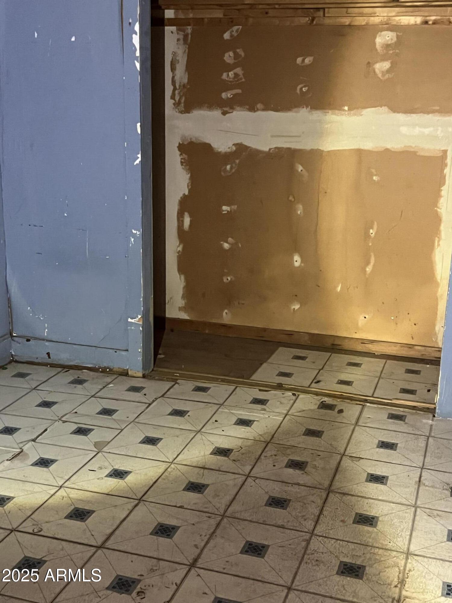 Superior, Arizona 85173, United States, 2 Bedrooms Bedrooms, ,1 BathroomBathrooms,Residential,Pending,91607