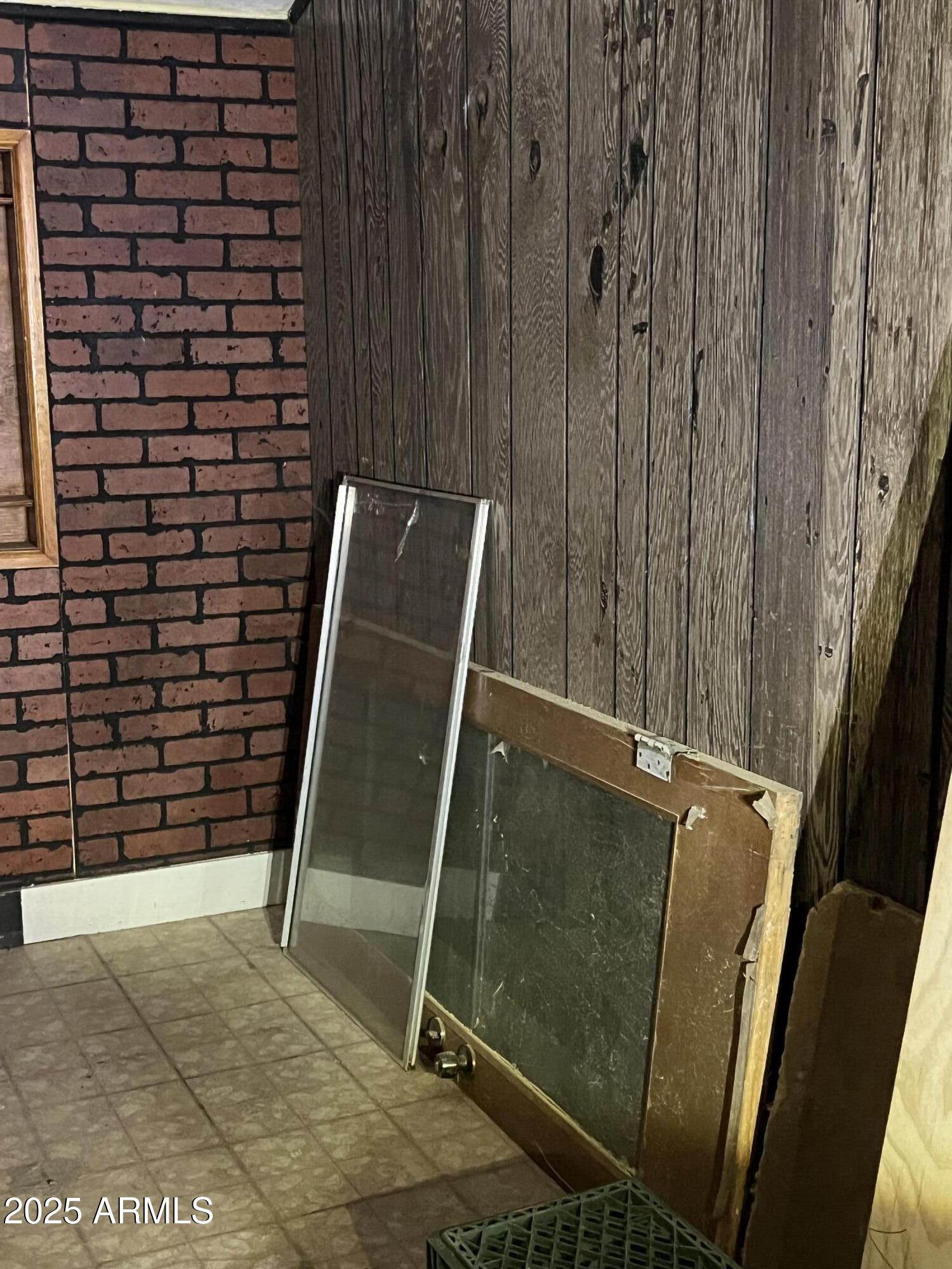 Superior, Arizona 85173, United States, 2 Bedrooms Bedrooms, ,1 BathroomBathrooms,Residential,Pending,91607