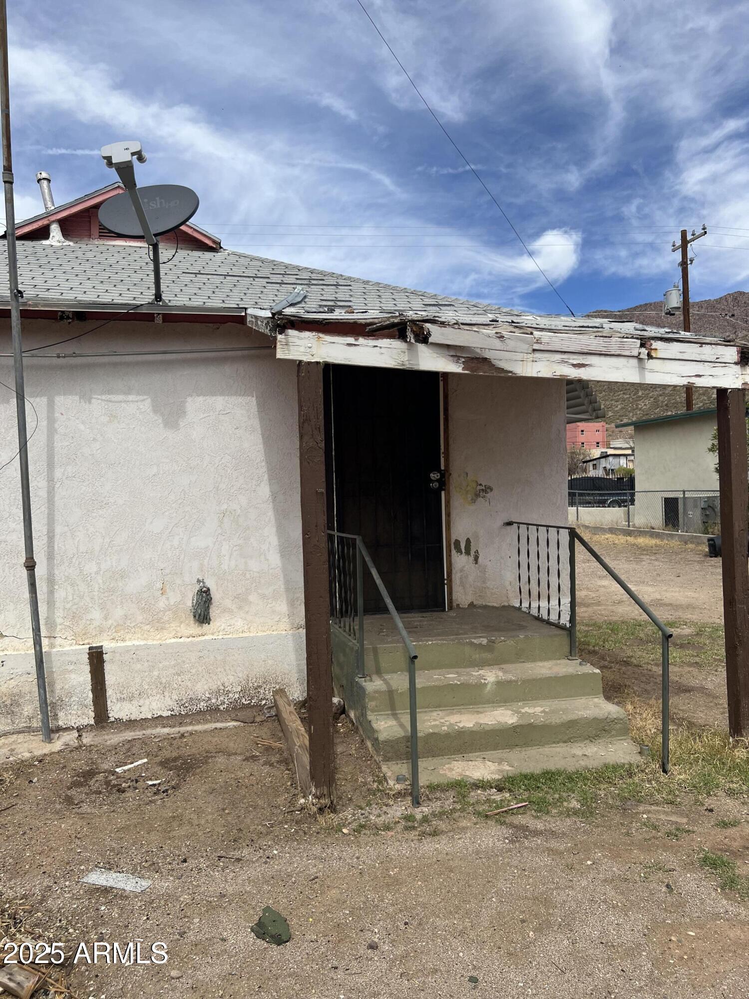 Superior, Arizona 85173, United States, 2 Bedrooms Bedrooms, ,1 BathroomBathrooms,Residential,Pending,91607