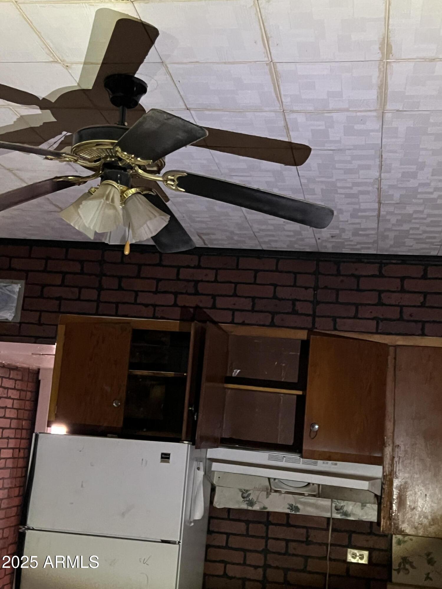 Superior, Arizona 85173, United States, 2 Bedrooms Bedrooms, ,1 BathroomBathrooms,Residential,Pending,91607