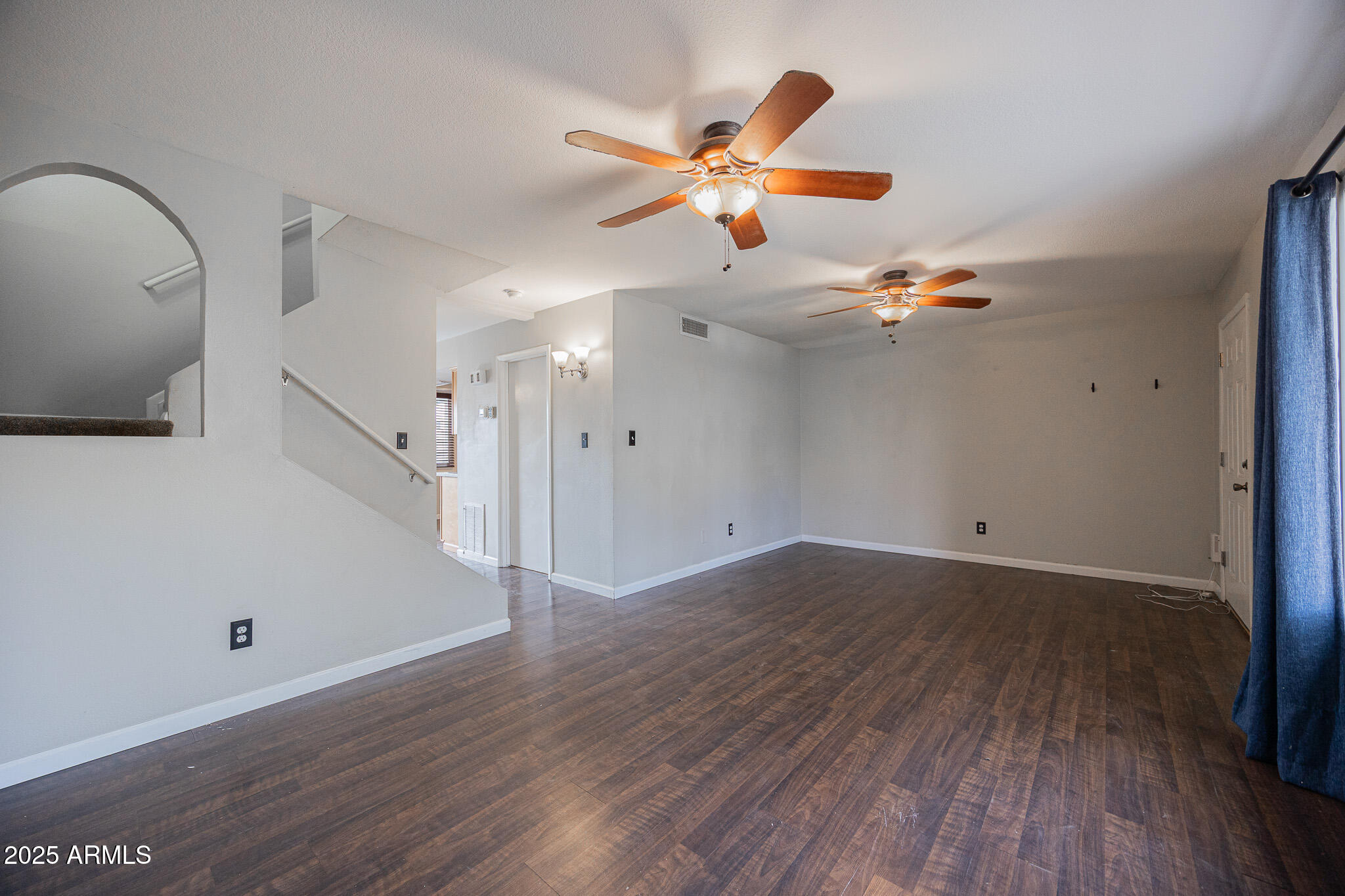 225 N STANDAGE -- 139