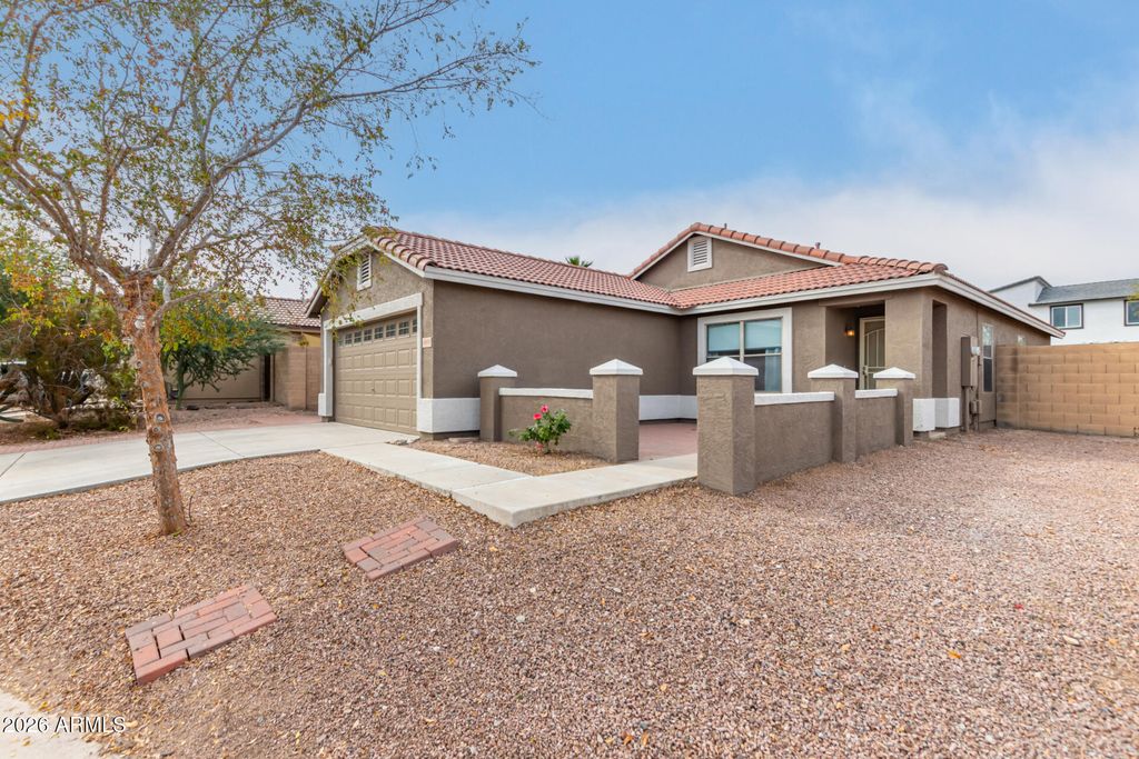 Photo of 8806 S 9th Street, Phoenix, AZ 85042 (MLS # 6975198)