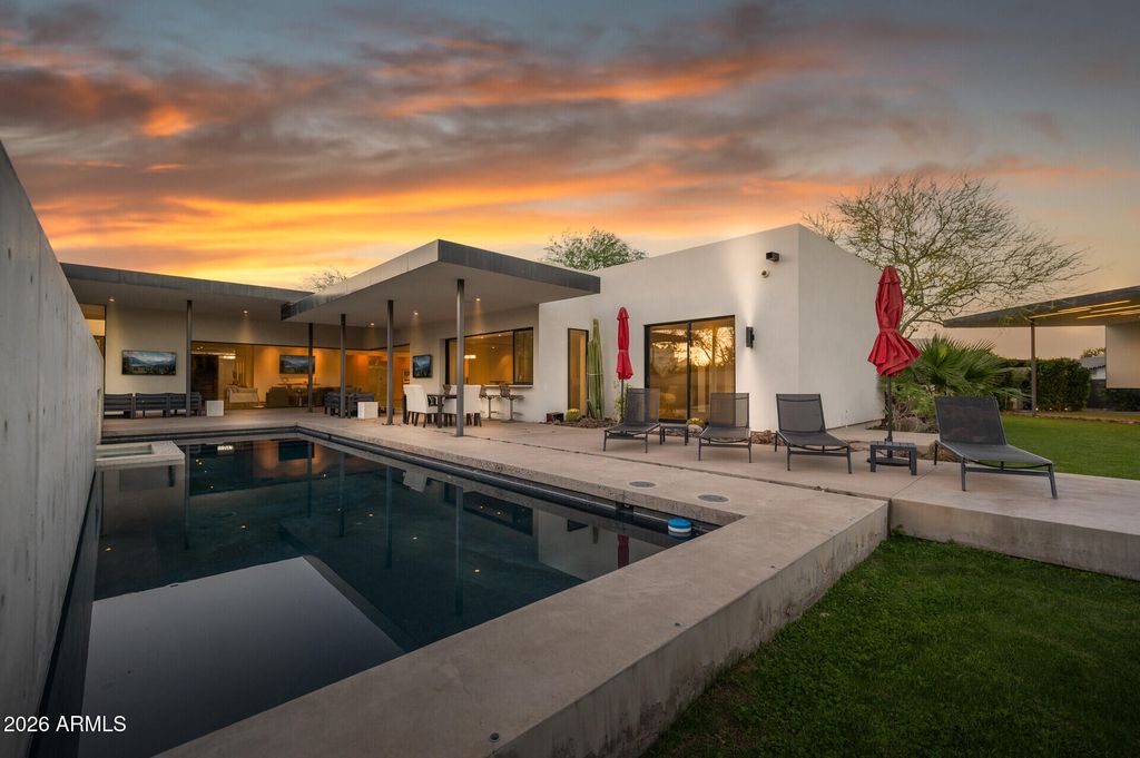 Photo of 7433 E Cholla Lane, Scottsdale, AZ 85250 (MLS # 7002148)