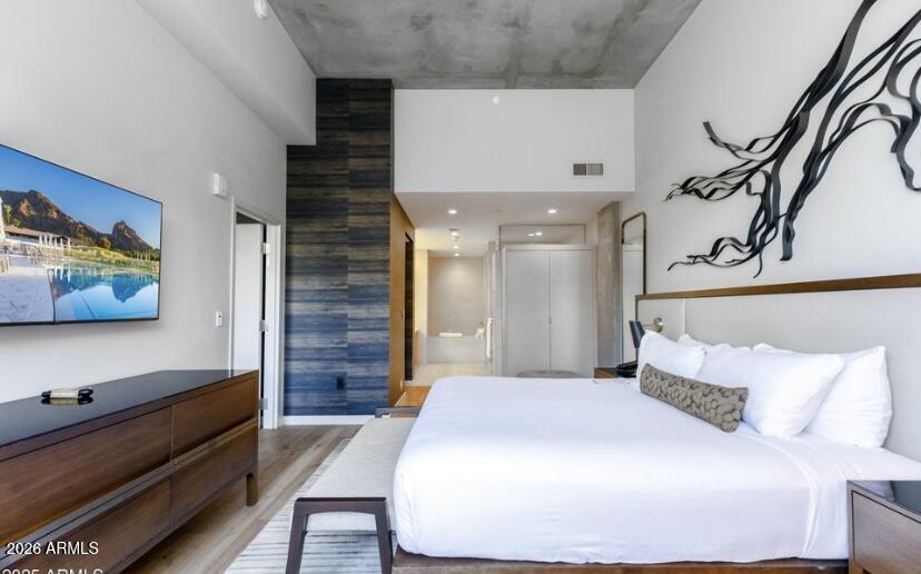 MOUNTAIN SHADOWS RESORT - CONDOMINIUM HOTEL - Residential