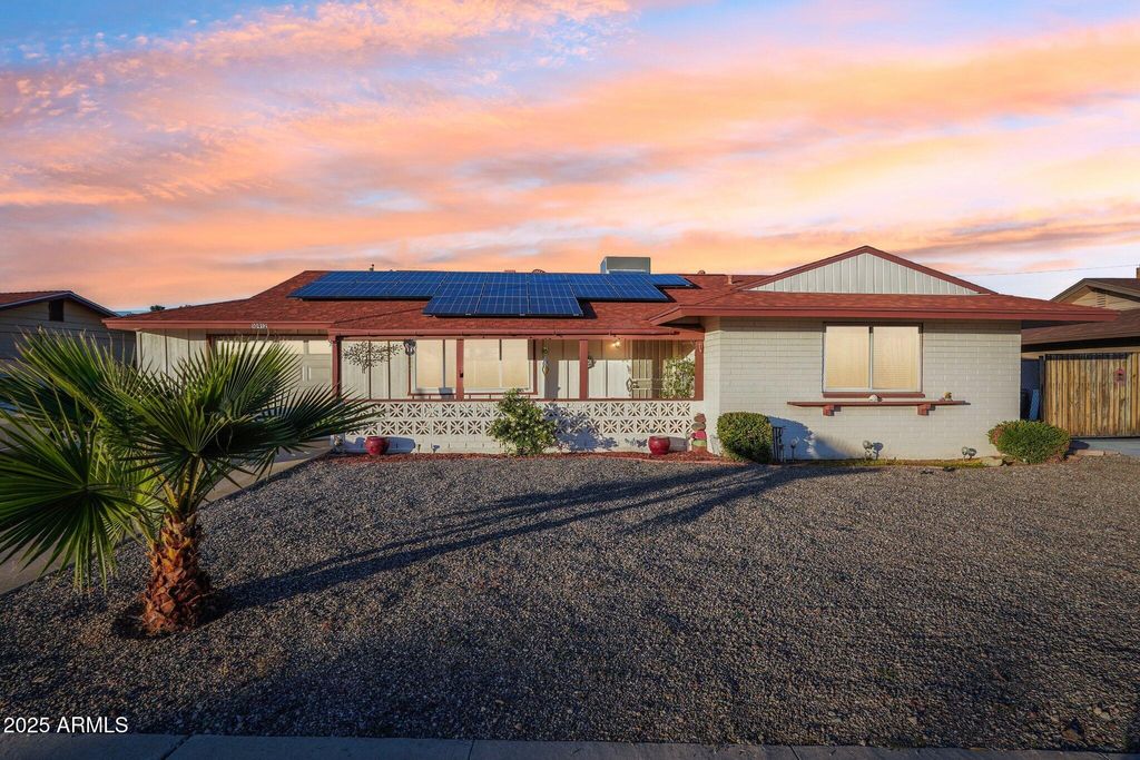 Photo of 10912 W Connecticut Avenue, Sun City, AZ 85351 (MLS # 6954055)