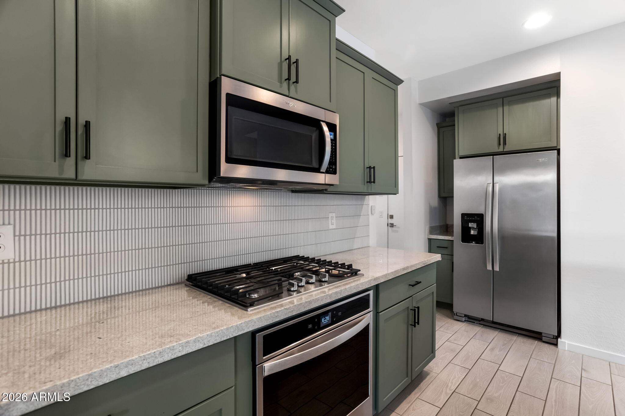 ELEMENT ON EUCLID - Residential