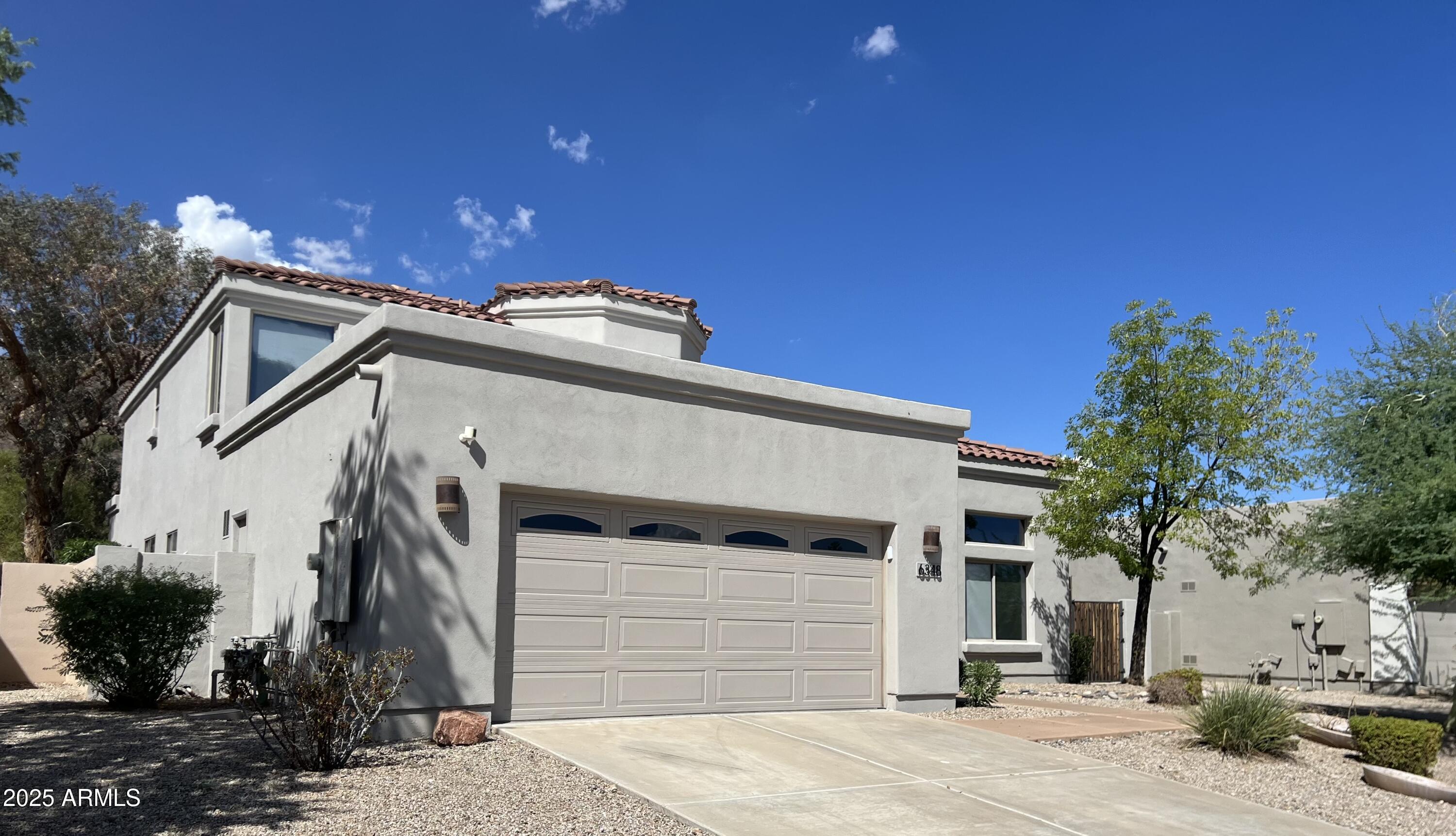 6348 W HILL Lane
