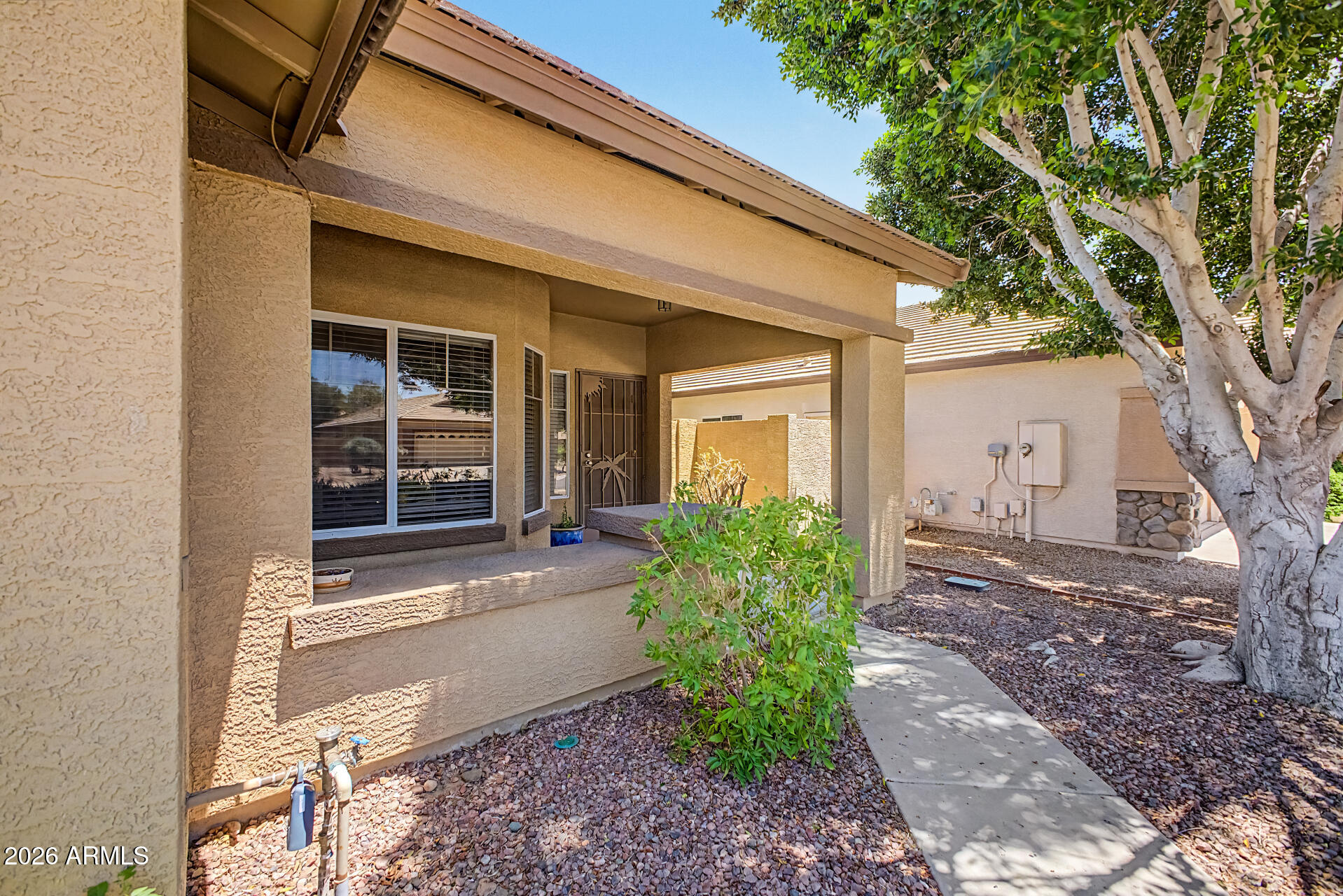 8118 W HARMONY Lane