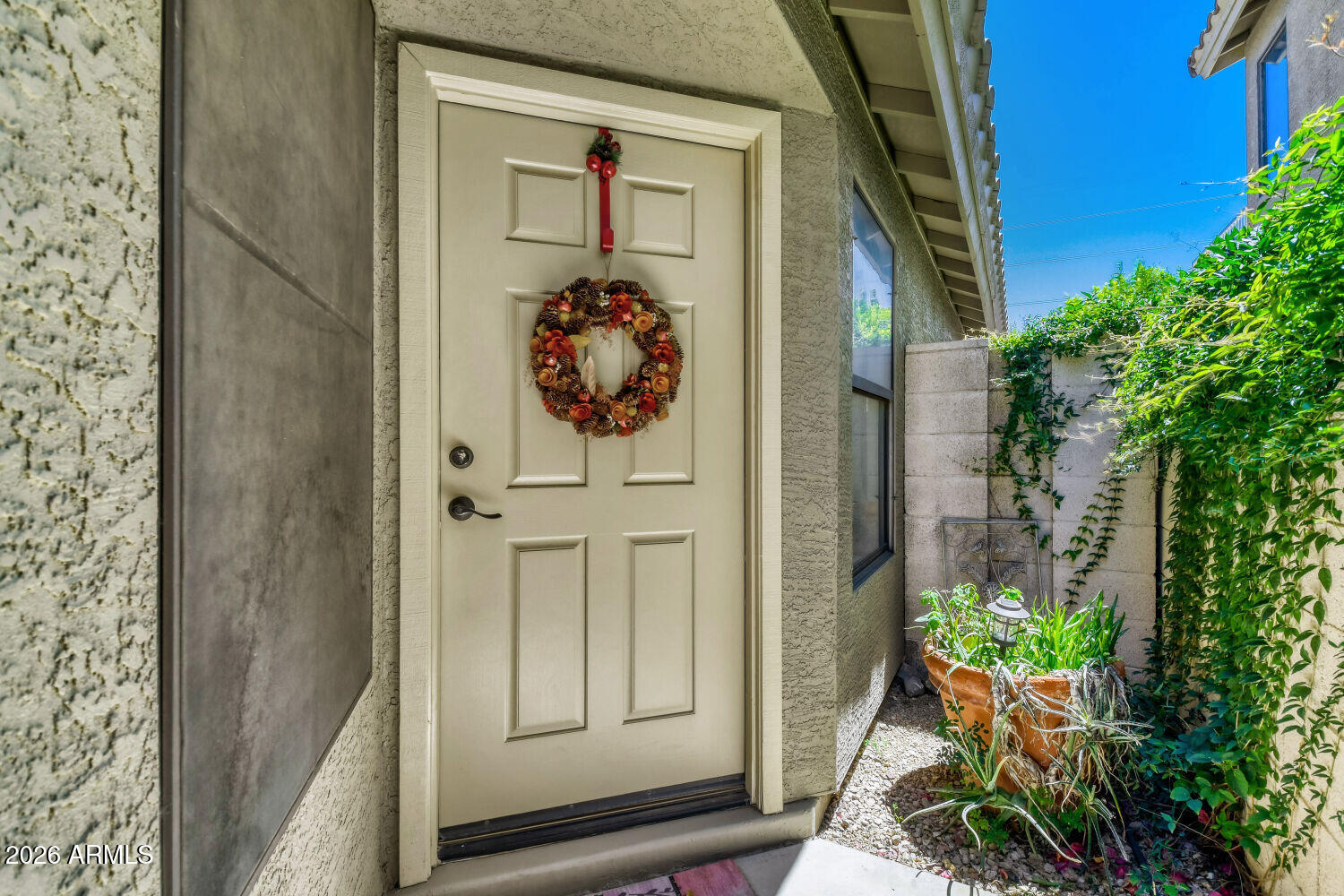 3221 E Blackhawk Drive