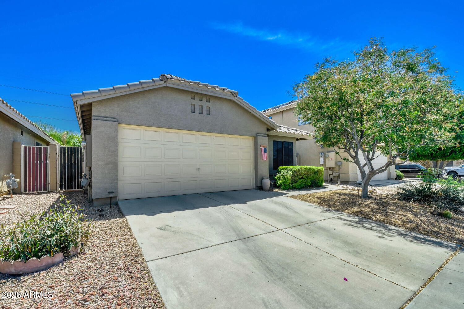 3221 E Blackhawk Drive