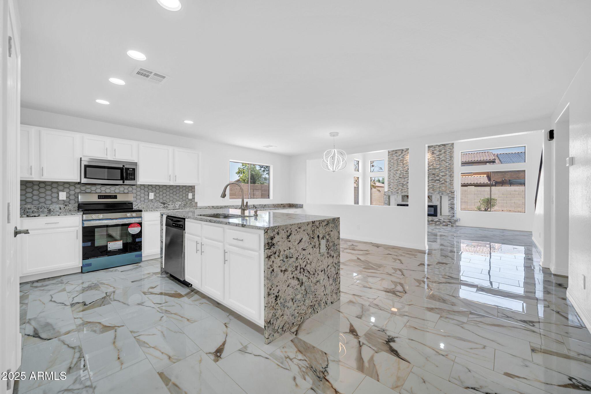 25672 W ORION Court