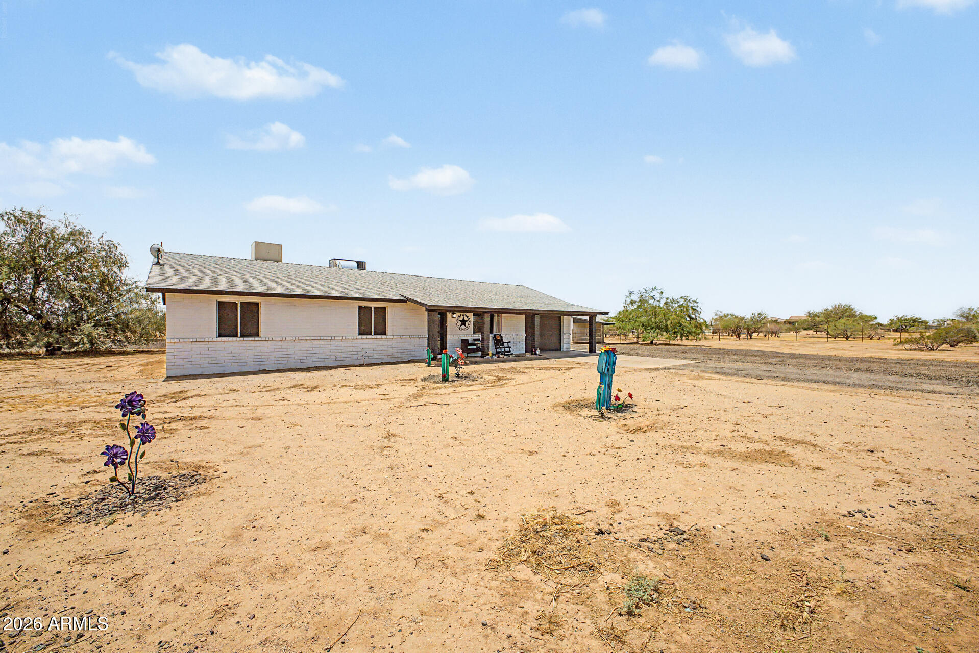 20915 W DALE Lane