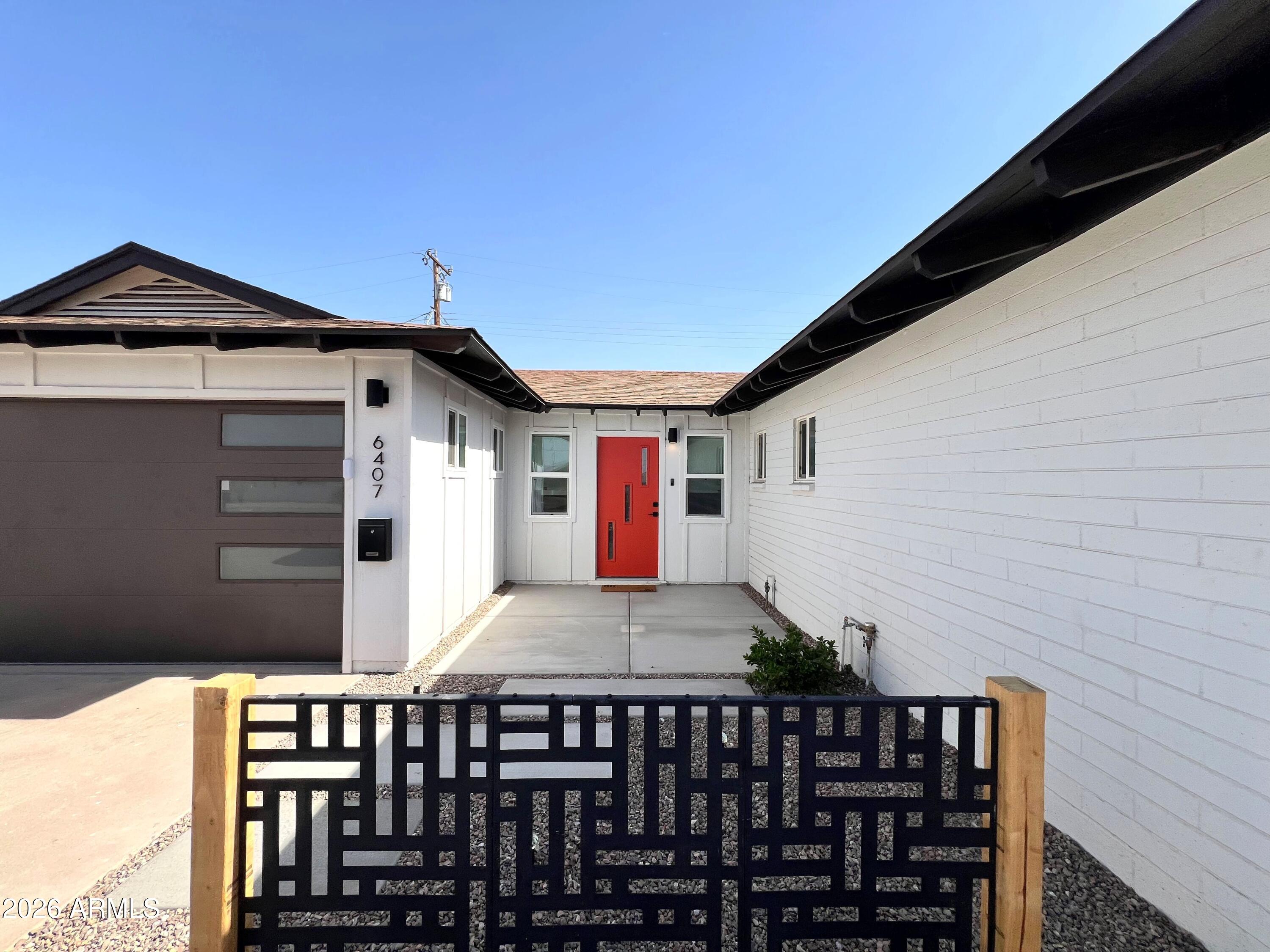 6407 E WILSHIRE Drive
