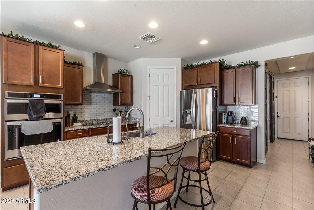 Photo of 2436 E Saint Catherine Avenue, Phoenix, AZ 85042 (MLS # 7028243)