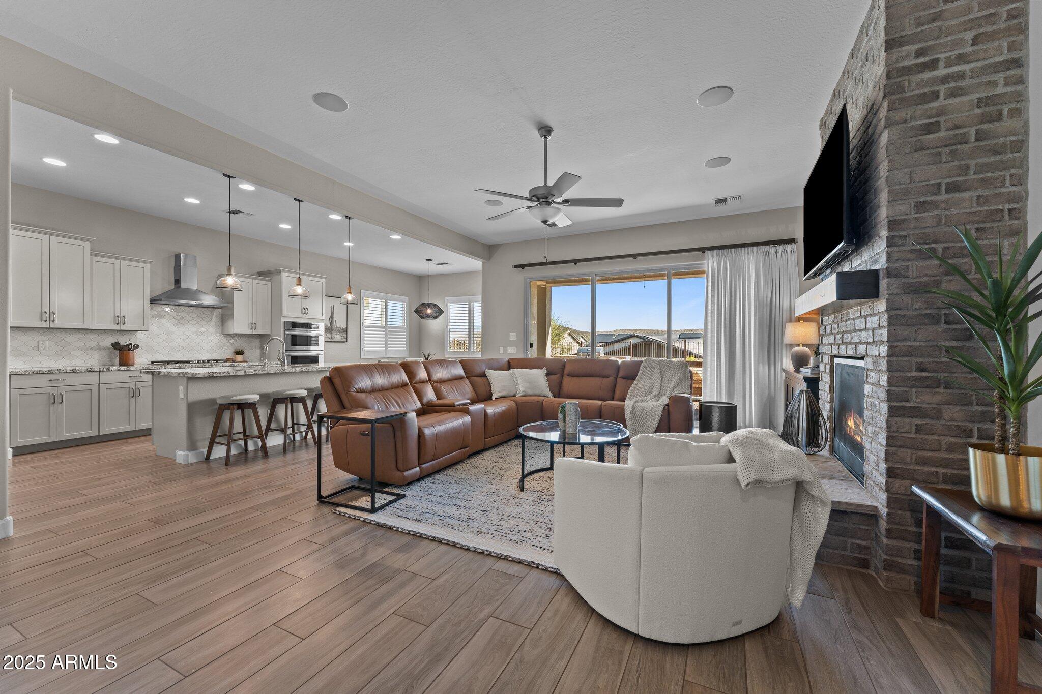 4255 BLACKSMITH Way