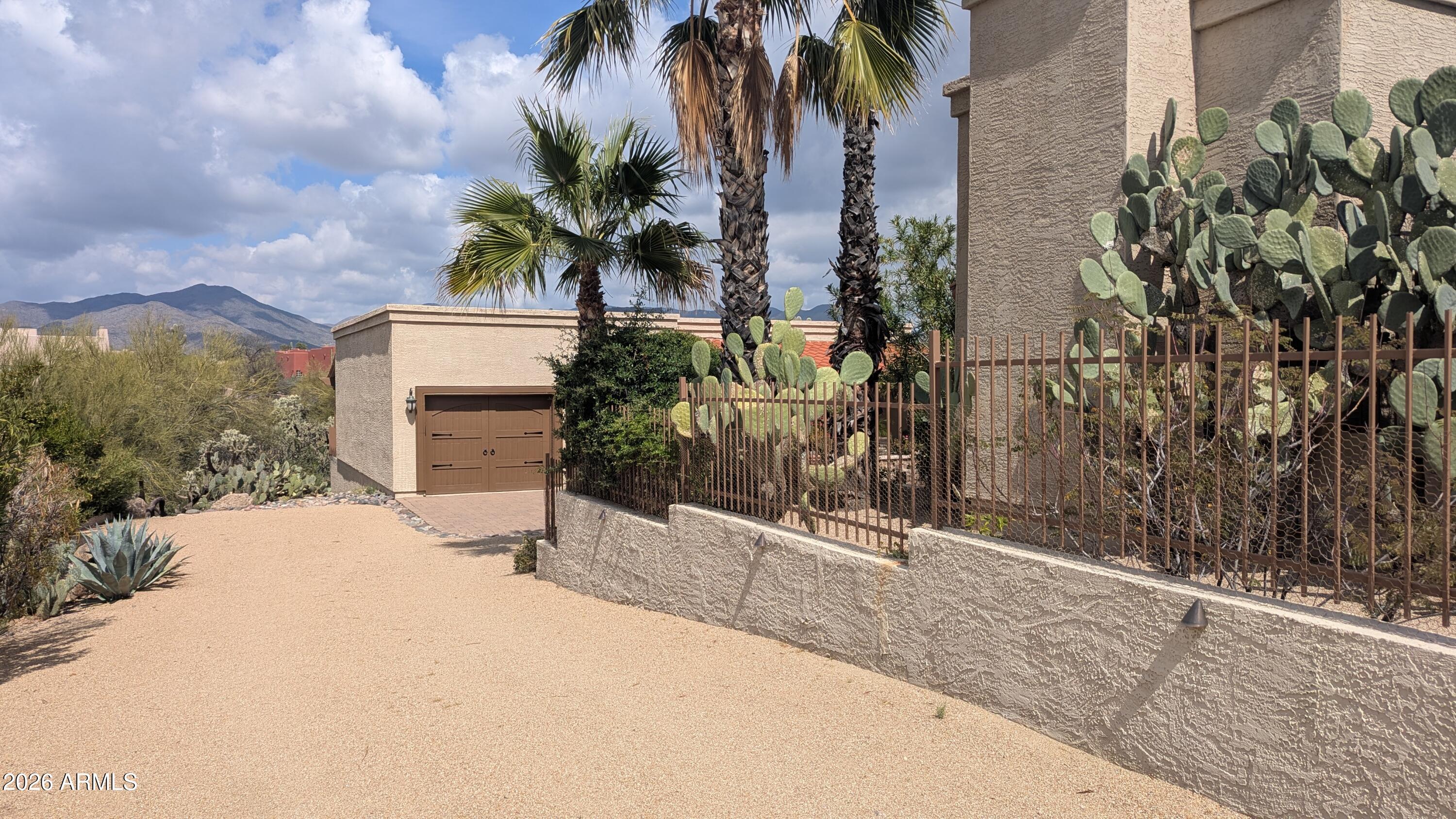 Carefree Velvet Shadows - Residential