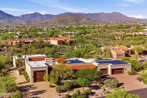 8944 E LAZYWOOD Place Carefree AZ 85377