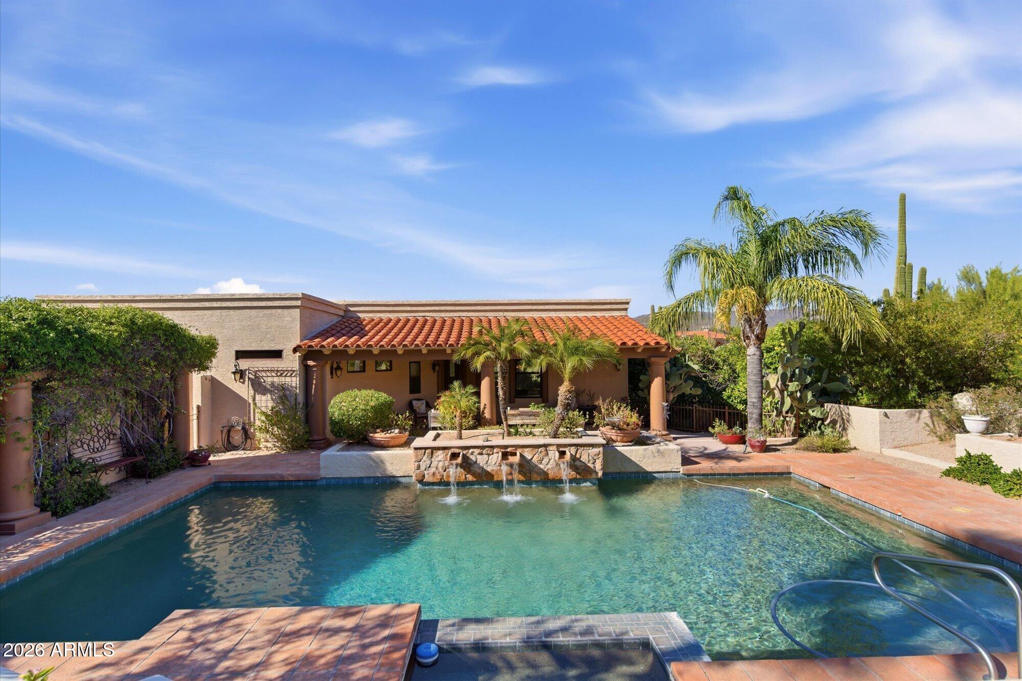 8944 E LAZYWOOD Place